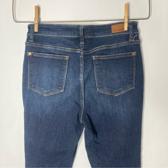 Judy Blue 9/29 Skinny Fit Dark Wash Hi-Rise Stretch Jeans - Picture 6 of 8